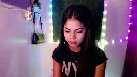 selena_fox2000 online show from 04/21/26, 01:18