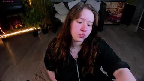 Selena online show from 03/24/26, 05:34