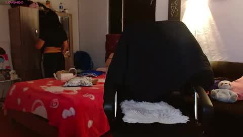 selena online show from 03/12/26, 02:50