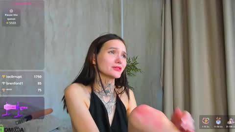 Snapshot of selena_sharp chatting on 02/20/26, 06:26 Selena online show from 02/20/26, 06:26