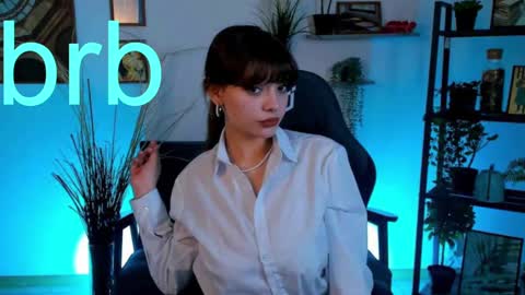 Selena ntmy online show from 02/19/25, 05:06