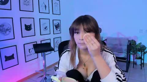 Selena ntmy online show from 02/22/25, 12:40