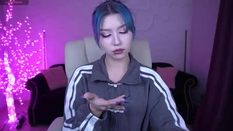 selenairis online show from 03/08/26, 09:40