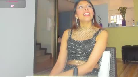 Snapshot of selenakyle92_ chatting on 02/18/25, 06:58 Selena online show from 02/18/25, 06:58