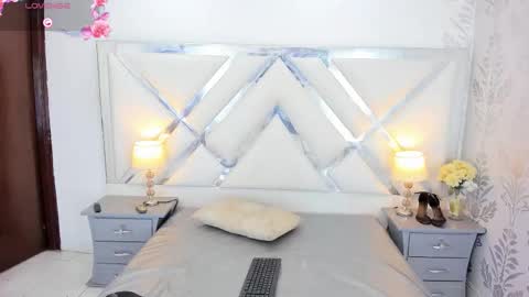 Selena reyess online show from 01/06/26, 12:20