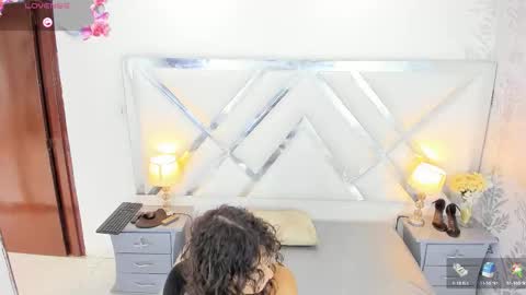 Selena reyess online show from 01/16/26, 12:42