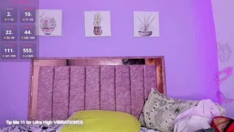 selene_cute05 online show from 06/01/26, 10:22