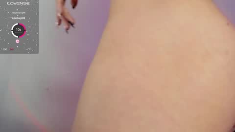 Snapshot of selene_e chatting on 12/17/24, 12:12 Karol. online show from 12/17/24, 12:12