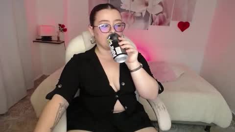 selene_rouse_ online show from 02/25/26, 11:36