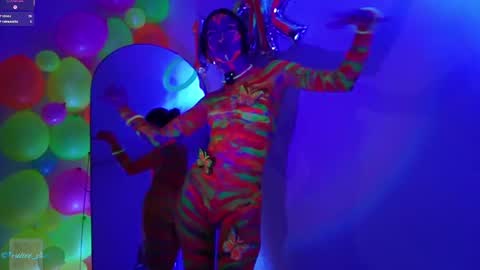  Sel Your Little butterfly  online show from 03/04/25, 01:12