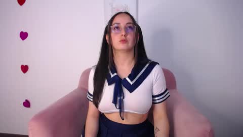 selene_swee online show from 05/22/26, 08:14