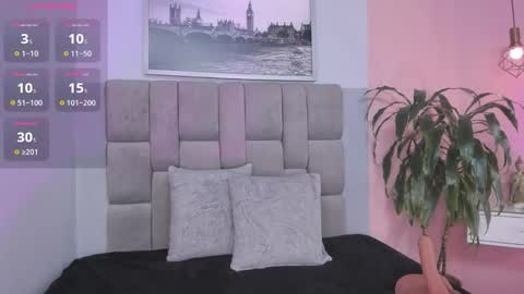 Selene online show from 11/13/25, 08:52