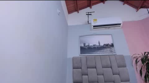 Selene online show from 12/21/25, 04:25