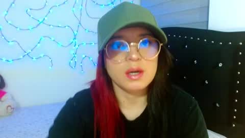 Selene G  online show from 04/11/26, 02:27