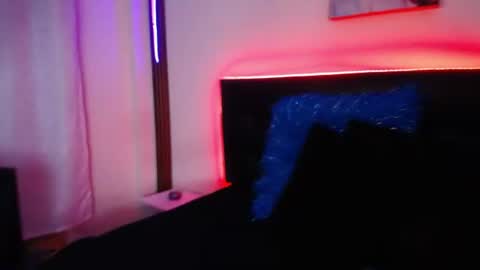 Snapshot of selenemore chatting on 07/11/26, 11:28 Selene online show from 07/11/26, 11:28