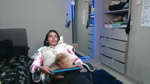 S online show from 02/18/26, 07:37