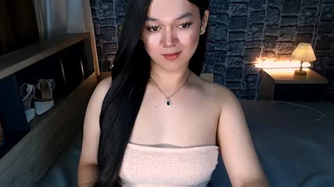 Snapshot of selenesantiago chatting on 01/29/25, 06:12 joan online show from 01/29/25, 06:12