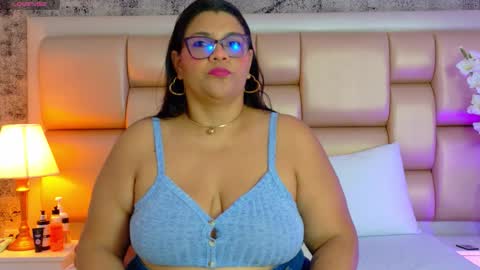 Selenna Cooper online show from 01/17/26, 11:37