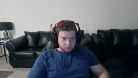 selfmademax579471 online show from 03/01/25, 06:03