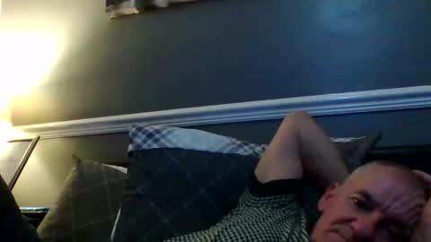 selfsucker28772 online show from 11/16/25, 09:53