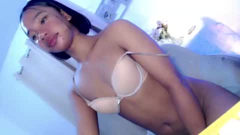 Jessy online show from 10/02/25, 03:13
