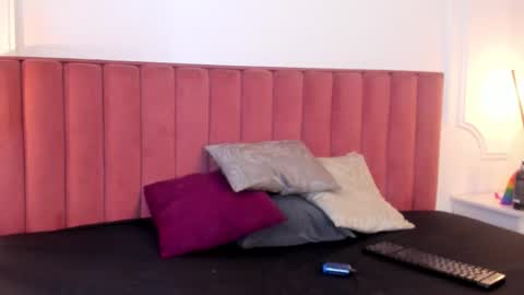 Seline  online show from 10/22/25, 08:30