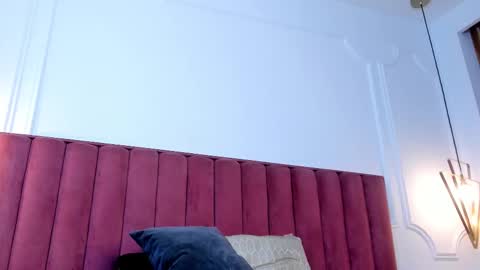 Seline  online show from 10/23/25, 10:08