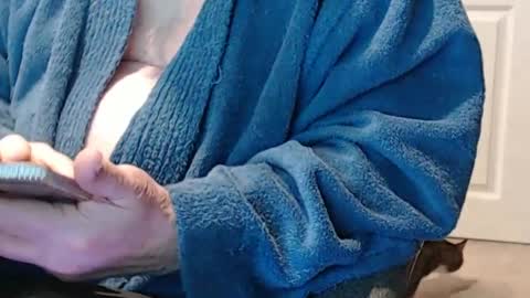 Snapshot of selkie2s chatting on 02/22/25, 12:40 selkie2s online show from 02/22/25, 12:40