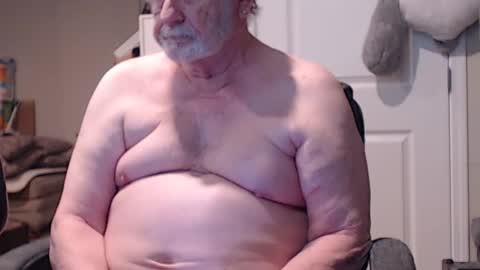 Snapshot of selkie2s chatting on 03/11/25, 07:14 selkie2s online show from 03/11/25, 07:14