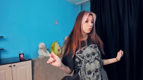 Snapshot of sell0n chatting on 12/21/24, 03:14 Mindy online show from 12/21/24, 03:14