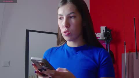 Nicole online show from 10/10/25, 01:26