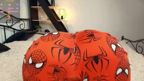 Julia online show from 04/01/26, 01:41