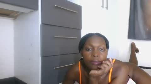 sellinprinces online show from 01/11/26, 10:42