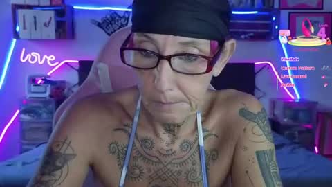 Snapshot of selvaggia_del_caribe chatting on 07/23/26, 04:16 Selvaggia Del Caribe online show from 07/23/26, 04:16