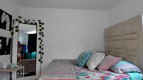 Selyn online show from 01/10/26, 03:36