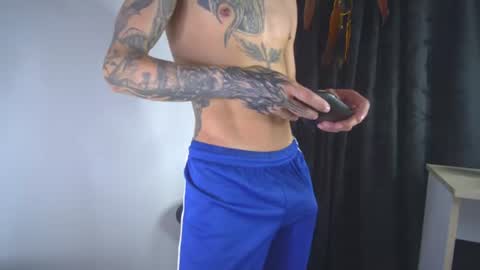 Snapshot of sem_alas chatting on 07/11/26, 04:04 sem_alas online show from 07/11/26, 04:04