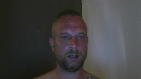 sence08 online show from 10/17/25, 08:44