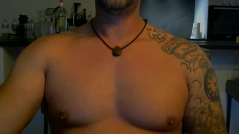Snapshot of sence08 chatting on 05/31/26, 05:20 sence08 online show from 05/31/26, 05:20
