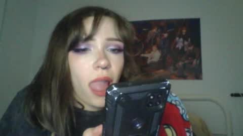 goddess esme  online show from 01/04/25, 03:18