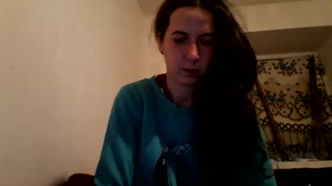 sendiarayl online show from 12/15/25, 04:44