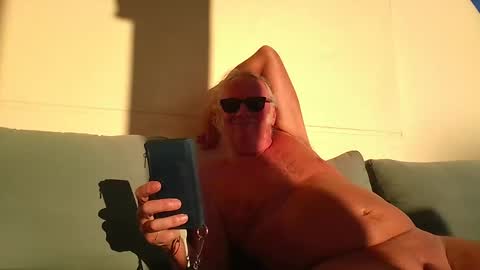 Summiteer online show from 10/03/25, 05:10