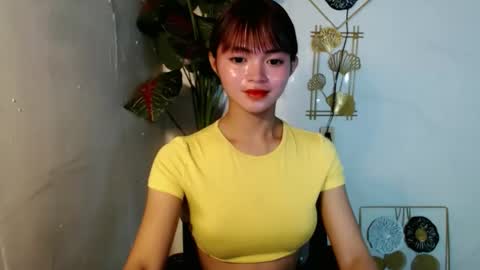 sensational_yeng online show from 04/09/26, 06:02