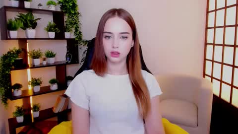 Snapshot of sensual_amy_ chatting on 02/28/26, 02:01 Emily online show from 02/28/26, 02:01