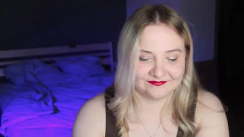 Ilona online show from 05/15/26, 12:17