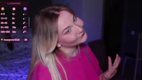 Snapshot of sensual_girrrl chatting on 07/23/26, 01:58 Ilona online show from 07/23/26, 01:58