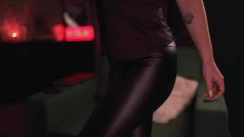 Jasmine online show from 04/19/26, 01:54