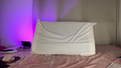 Snapshot of sensual_little_angel chatting on 02/12/26, 11:55 Nataly online show from 02/12/26, 11:55