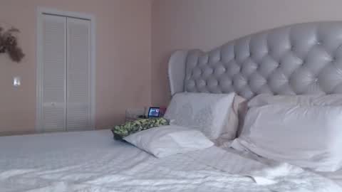 V online show from 02/23/25, 02:51