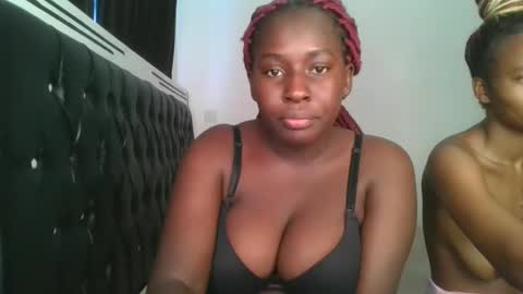 sensual_ria online show from 05/19/26, 06:31