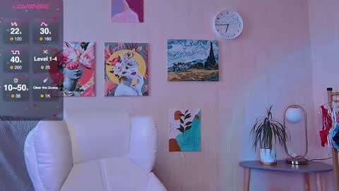 sensuallucy233 online show from 11/02/25, 09:00